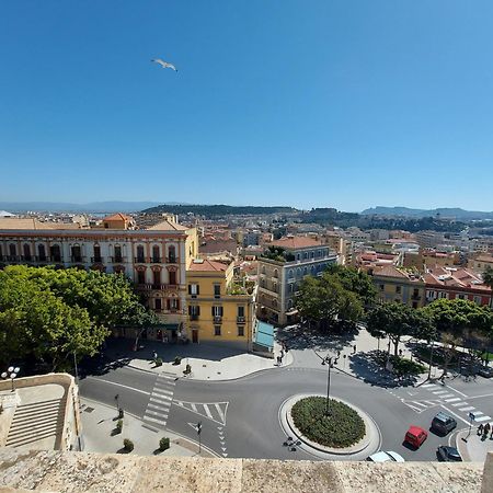 Mariolina'S Suites Cagliari Esterno foto