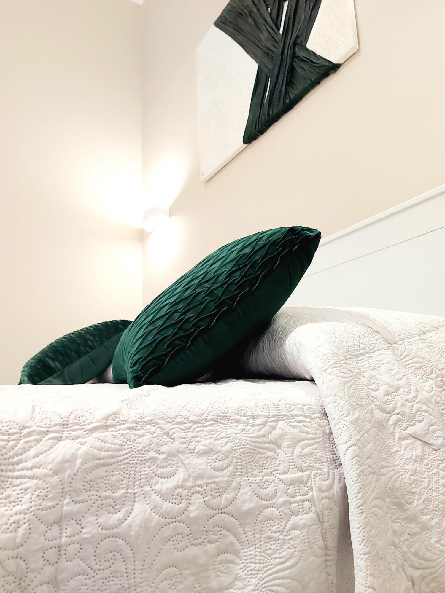 Mariolina'S Suites Cagliari Esterno foto